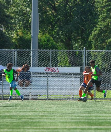 Campus Football Canada — photo 6